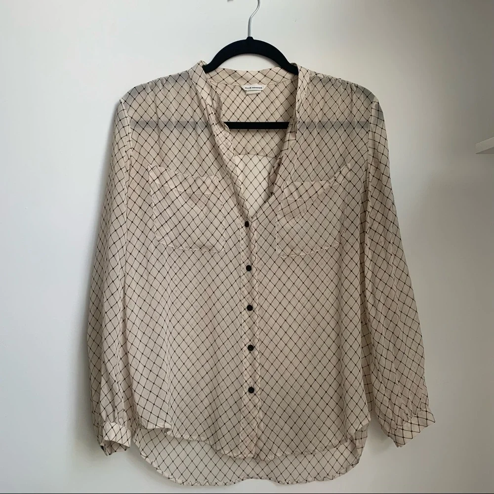 Club Monaco Sheer Ivory Button Down Size S - Picture 1 of 3